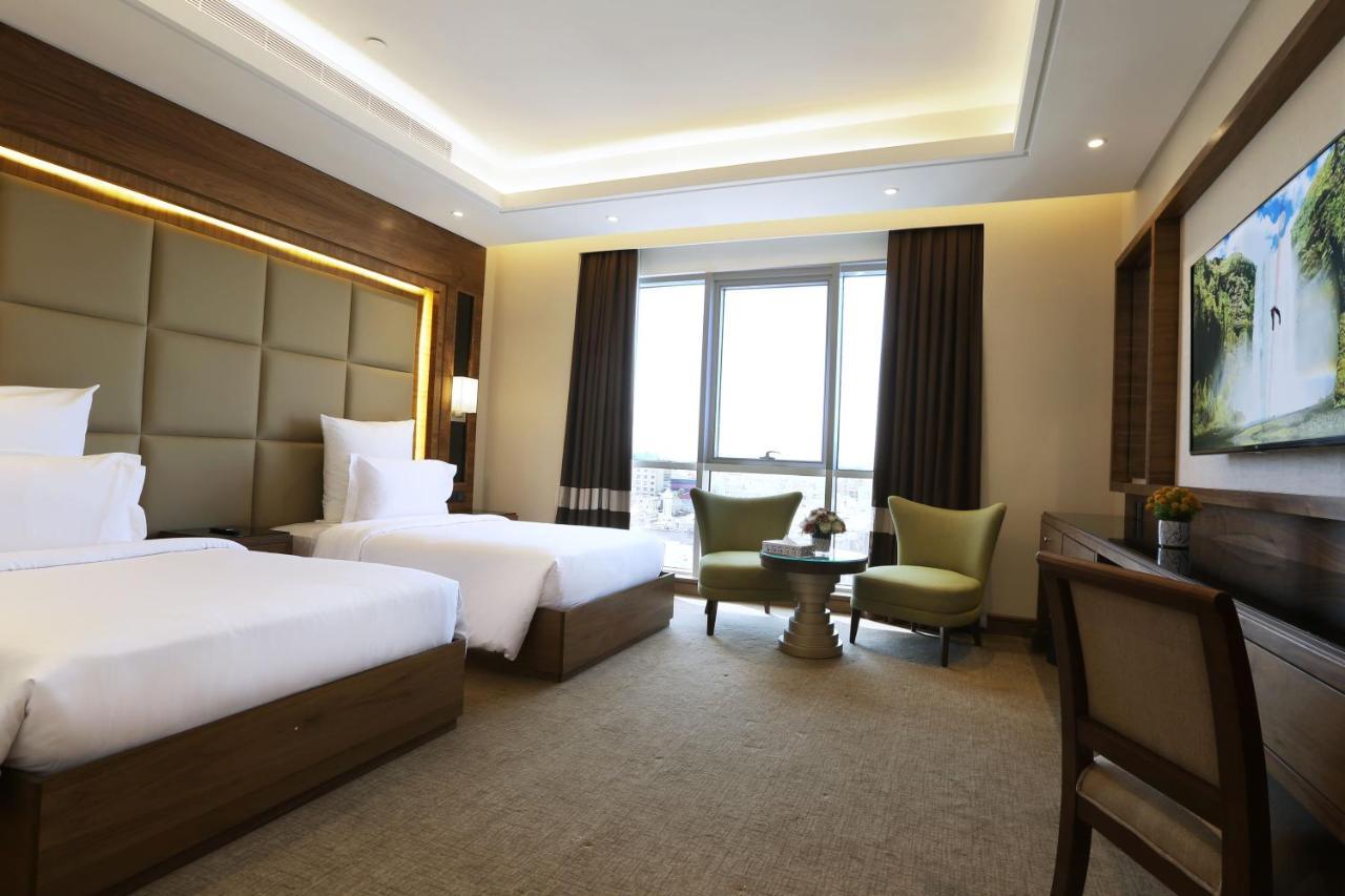Weekend Hotel Sari Jeddah Exterior photo